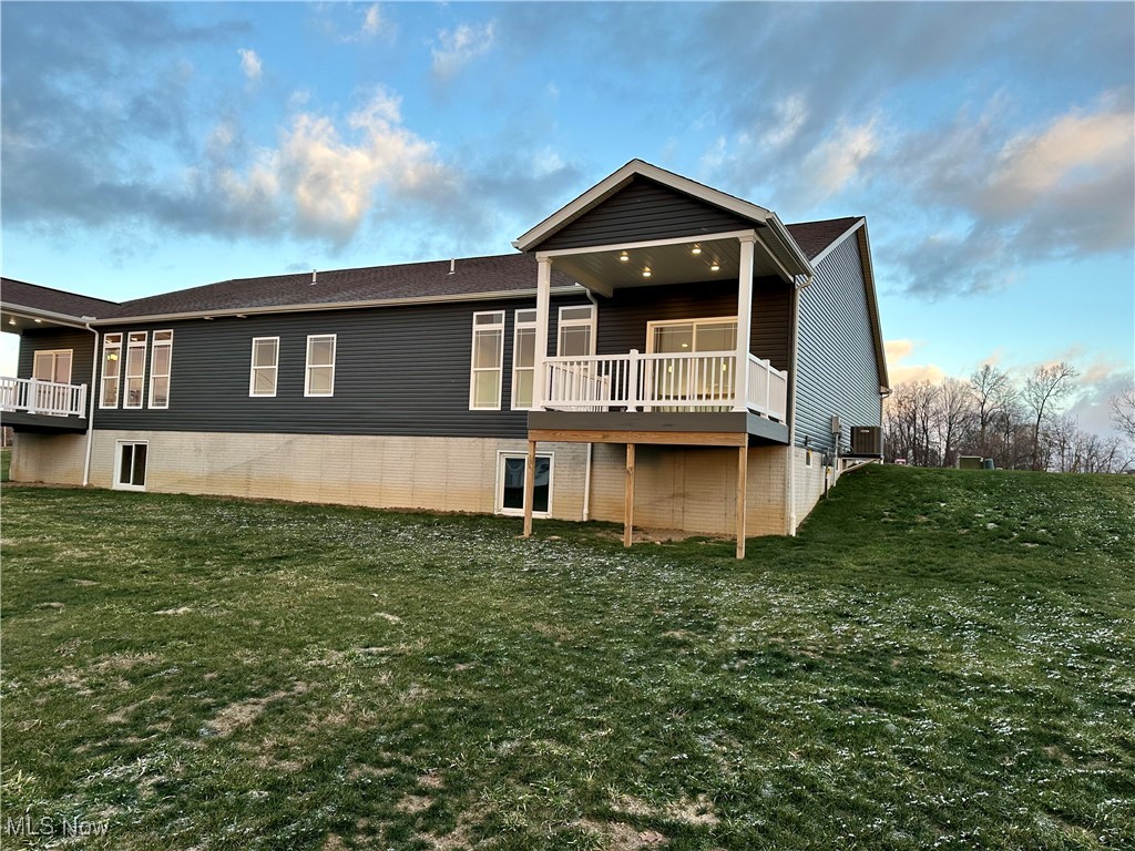 482 Meadow Trail, Hartville, Ohio image 3