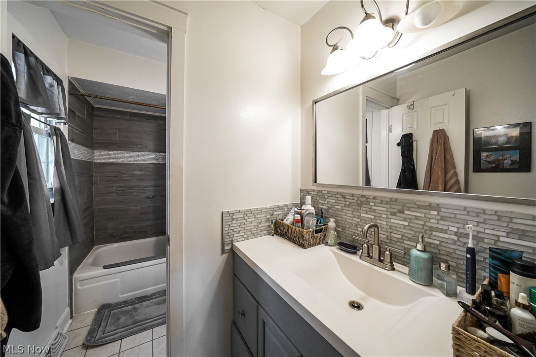 Wyoga Lake Park - Residential