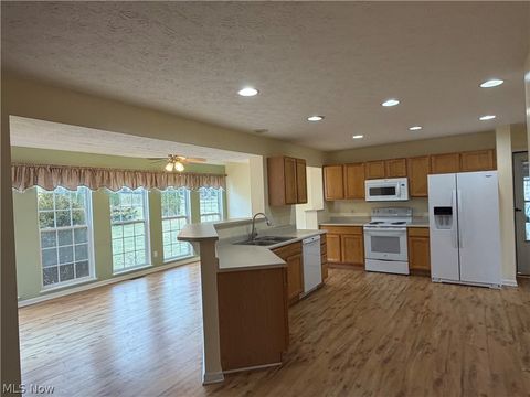 Tiny photo for 9754 Agate Street NW, Canal Fulton, OH 44614 (MLS # 5190517)