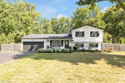 Homes For Sale - 7243 Adkins Road<br/> Mentor, OH 44060