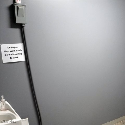 Tiny photo for 514 W Virginia Avenue, Parkersburg, WV 26101 (MLS # 5179648)