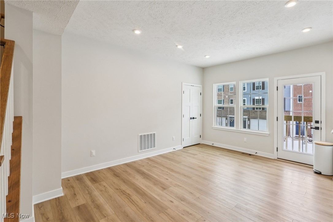 Villages/Sycamore Ph 3 - Residential