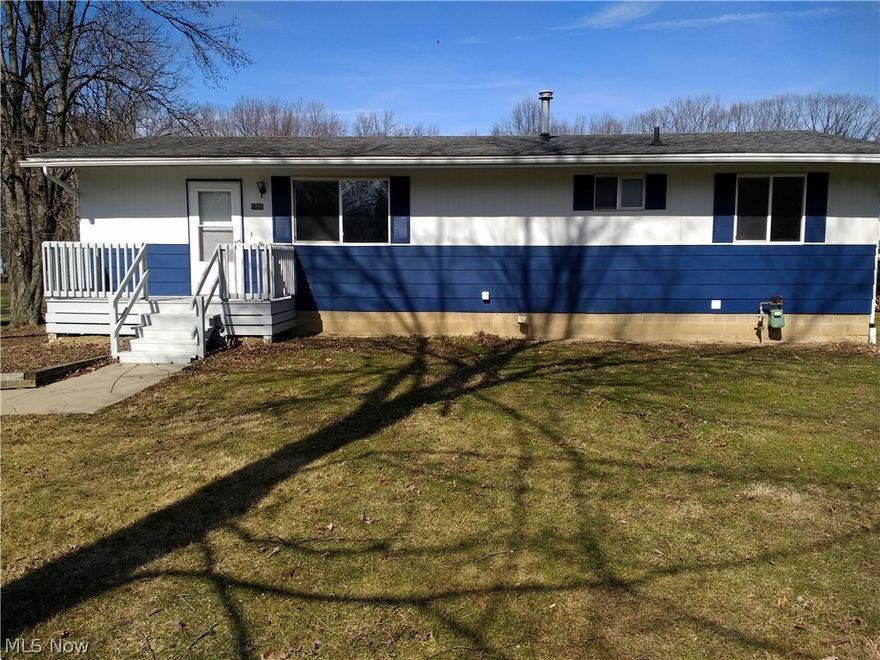 This newly remodeled ranch sits on a great lot in Stow with .95 acres.   1196 sq. ft. upstairs with 400 sq. ft. finished in the basement.
All new kitchen with granite counter tops, new cabinets with new stainless steel range, microwave and dishwasher.
All new flooring throughout the house including carpet and luxury vinyl planks. 
Both bathrooms have been updated with new vanities, faucets and flooring.
Entire interior of the house has been painted including all new trim and 6 panel interior doors.
A finished room in the basement adds about 400 square feet adds great living space to the house.  
It's a quiet neighborhood that is close to the heart of Stow and just a couple minutes from the Route 8.