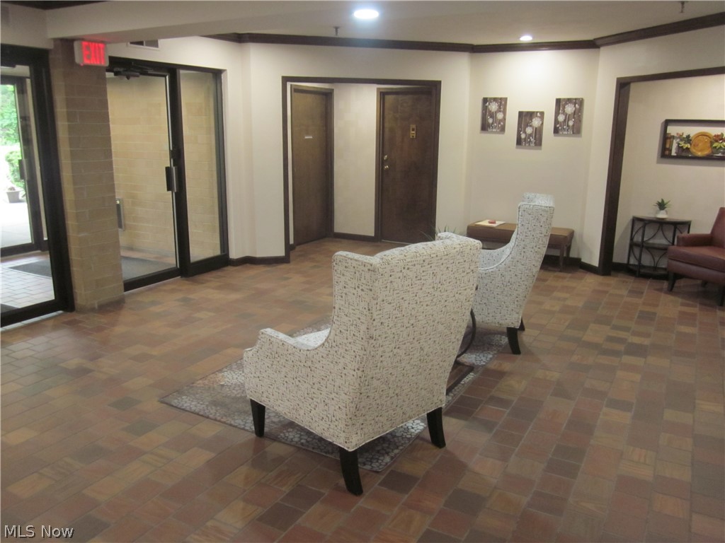 Carrollton Condo - Residential