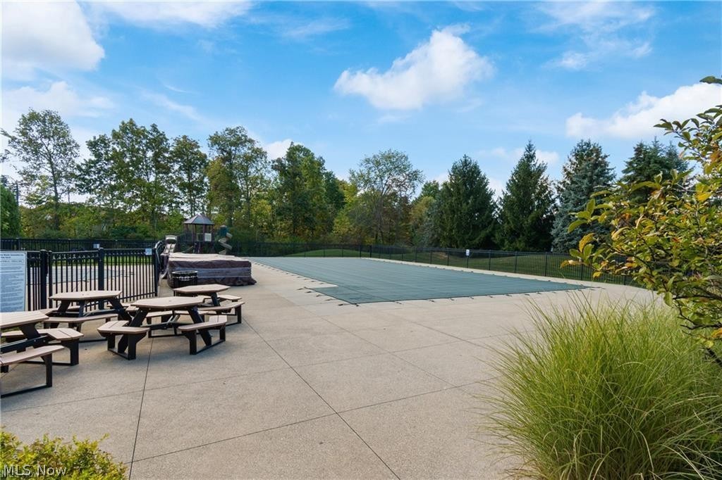 New Hampton Ph 10 - Residential