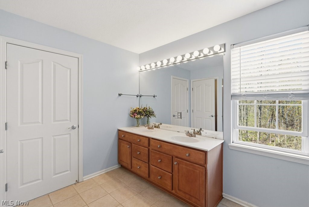 New Hampton Ph 10 - Residential