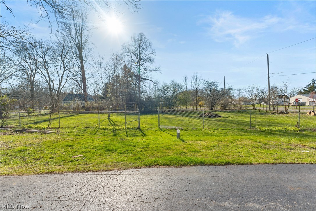 Maple Homestead - Residential