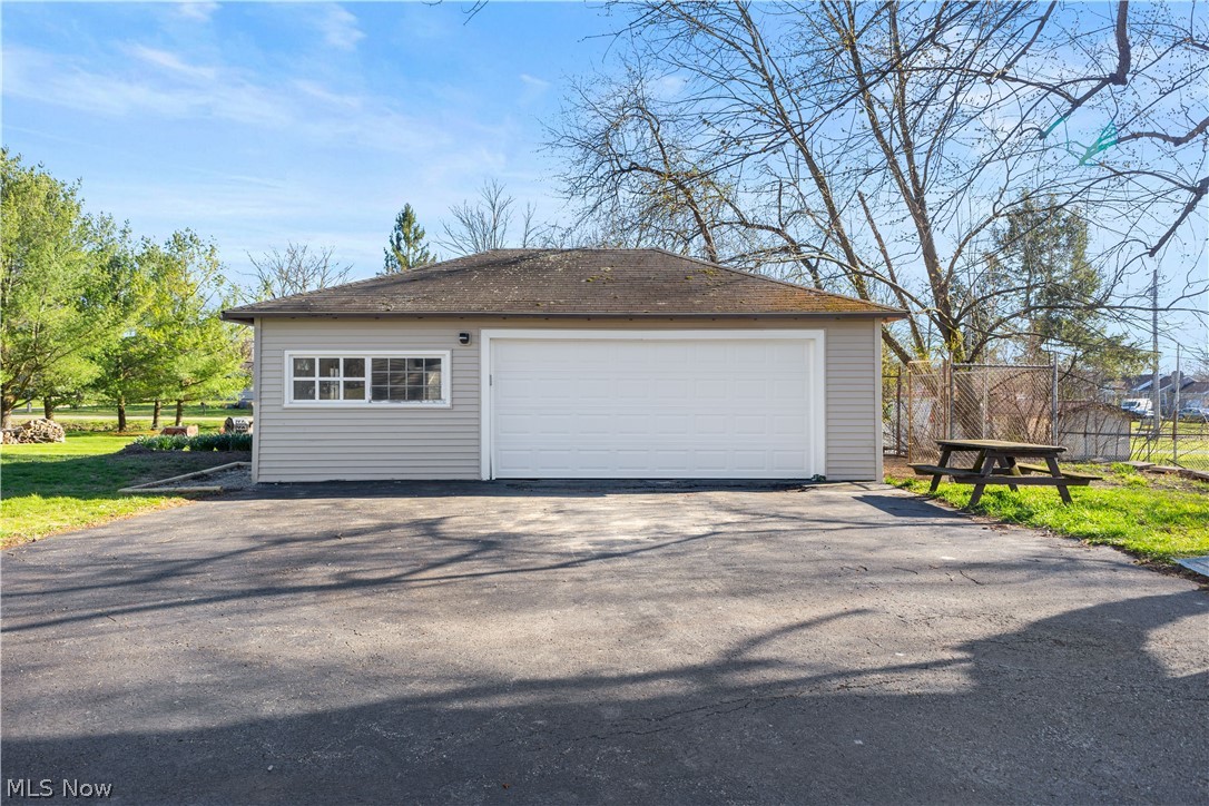 Maple Homestead - Residential