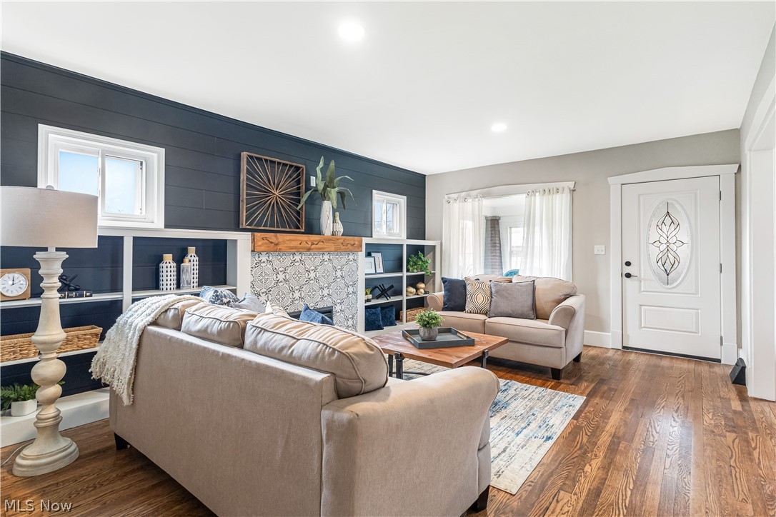 Maple Homestead - Residential