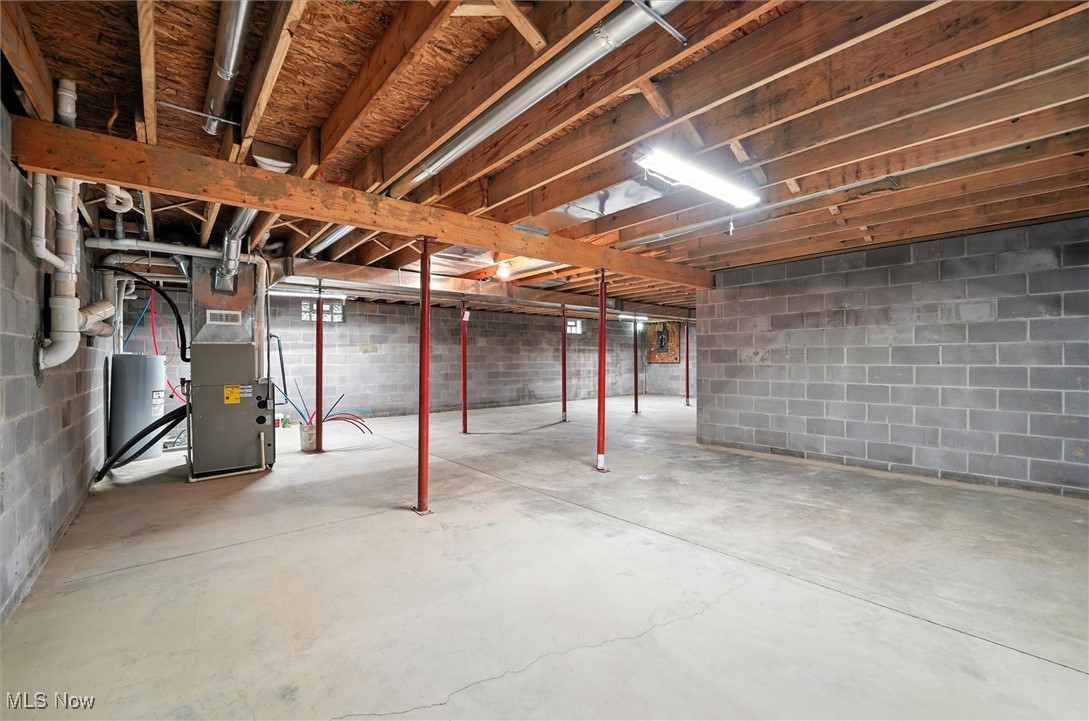 Connecticut Western Reserve - Residential