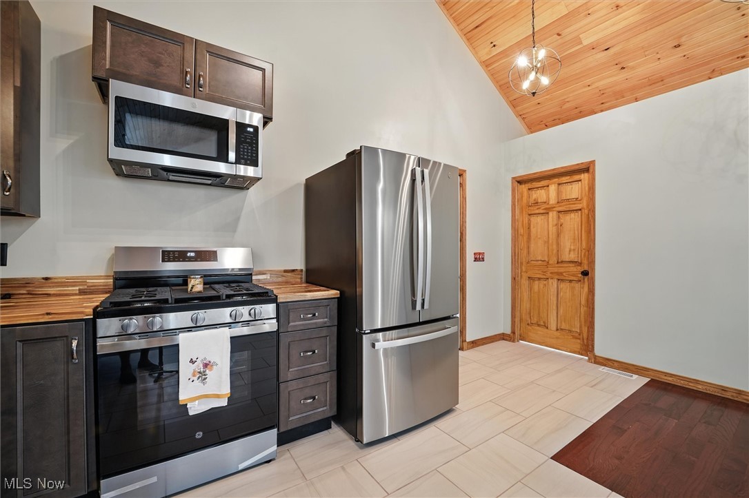 Connecticut Western Reserve - Residential