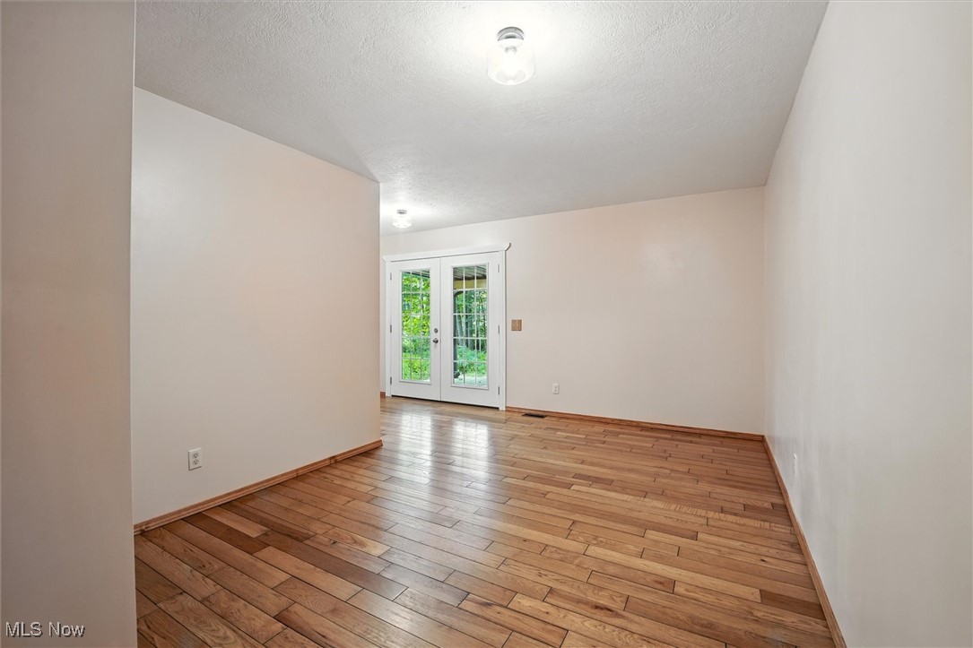 Connecticut Western Reserve - Residential