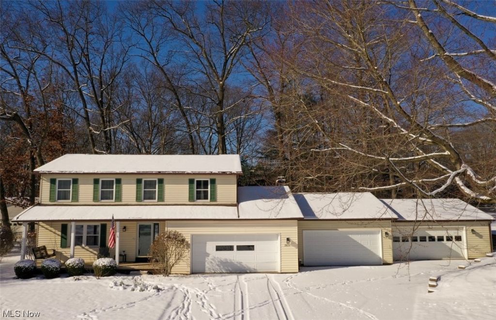 2631 Connecticut Court Uniontown OH 44685 MLS #5014128 Howard Hanna 2631 Connecticut Court Uniontown OH 44685 MLS #5014128 Howard Hanna