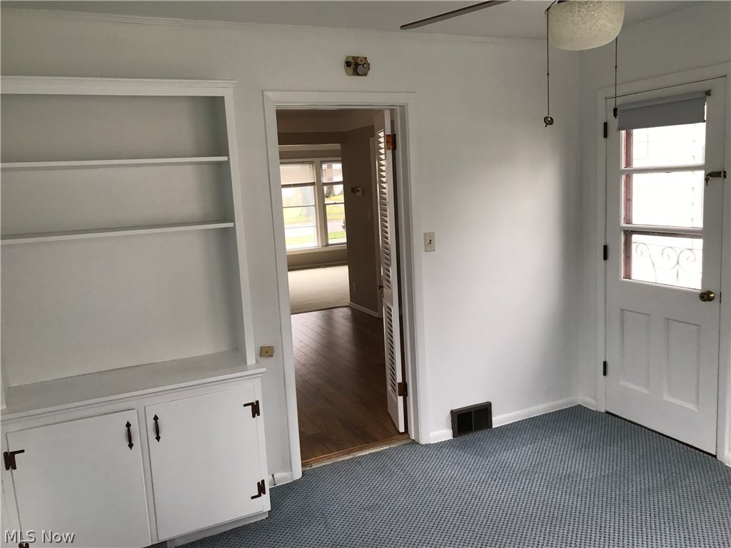 Rapid Transit Land Slaes Cos - Residential Lease