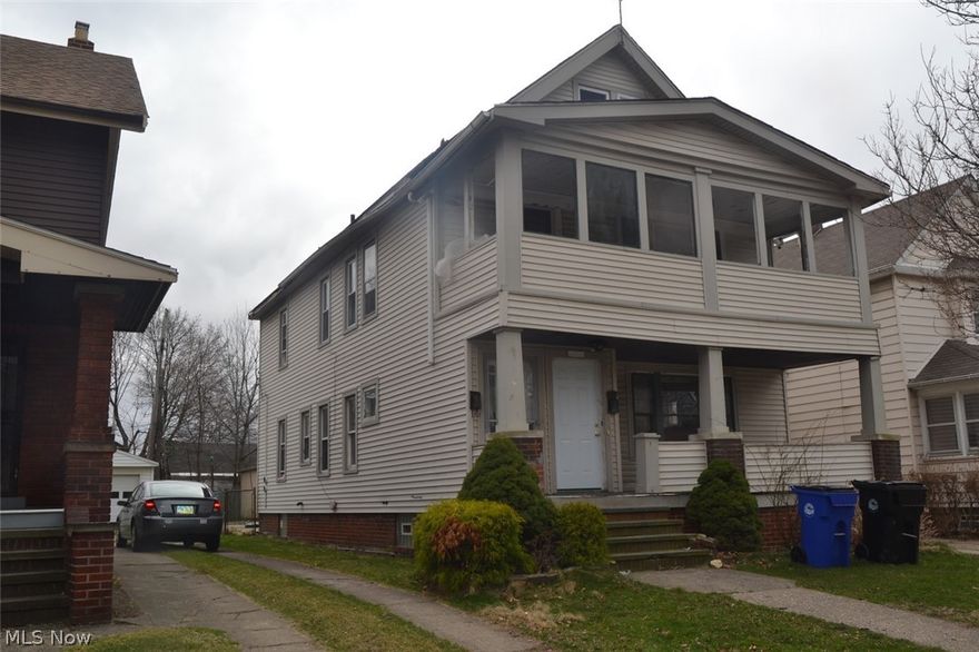 Multi-family colonial with 4 Bedrooms and 2 Full Baths. Basement is full and unfinished. There is a two car detached garage in the rear with partial fencing. 
Lower unit has an open porch. Upper unit has an enclosed porch. Some rooms have hardwood flooring. Located minutes from the great Waterloo District and many other local amenities. Quick access to I-90.