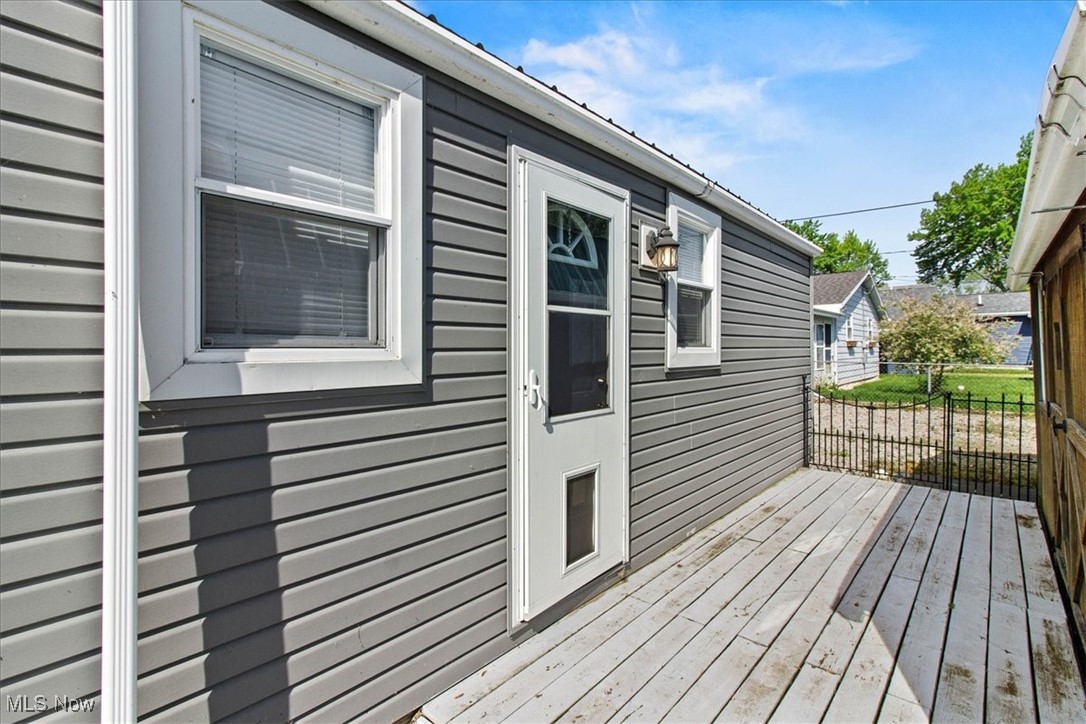 11526 Horseshoe Channel Drive, Lakeview, Ohio image 38