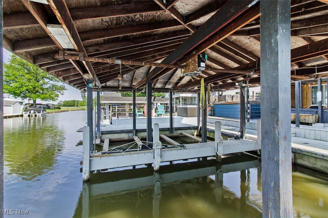 11526 Horseshoe Channel Drive, Lakeview, Ohio image 31