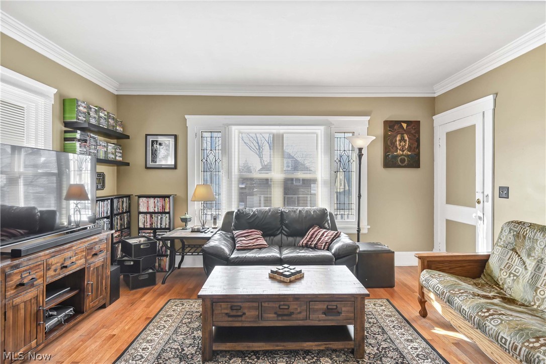 1249 Cranford Avenue