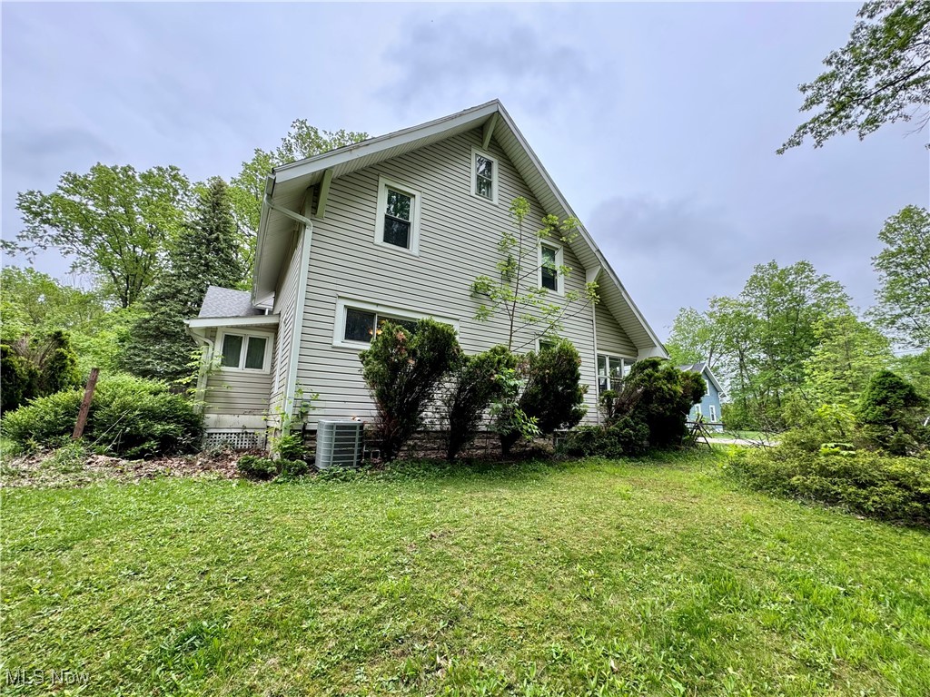 1729 E 26th Street, Ashtabula, Ohio image 3