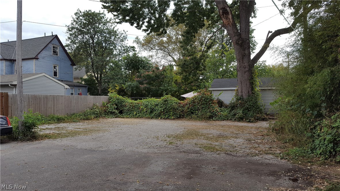 Sommers & Wintertons - Residential Income