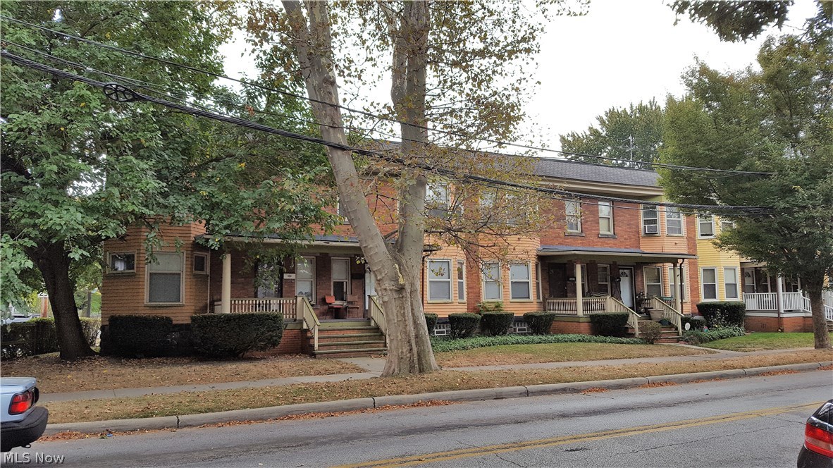 Sommers & Wintertons - Residential Income