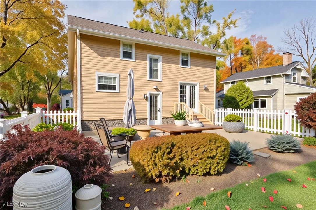 7235 Burridge Avenue, Mentor, Ohio image 16