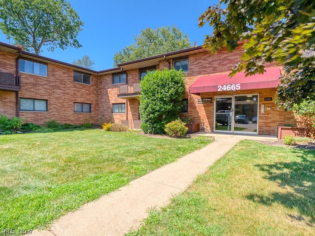 24665 Clareshire Drive