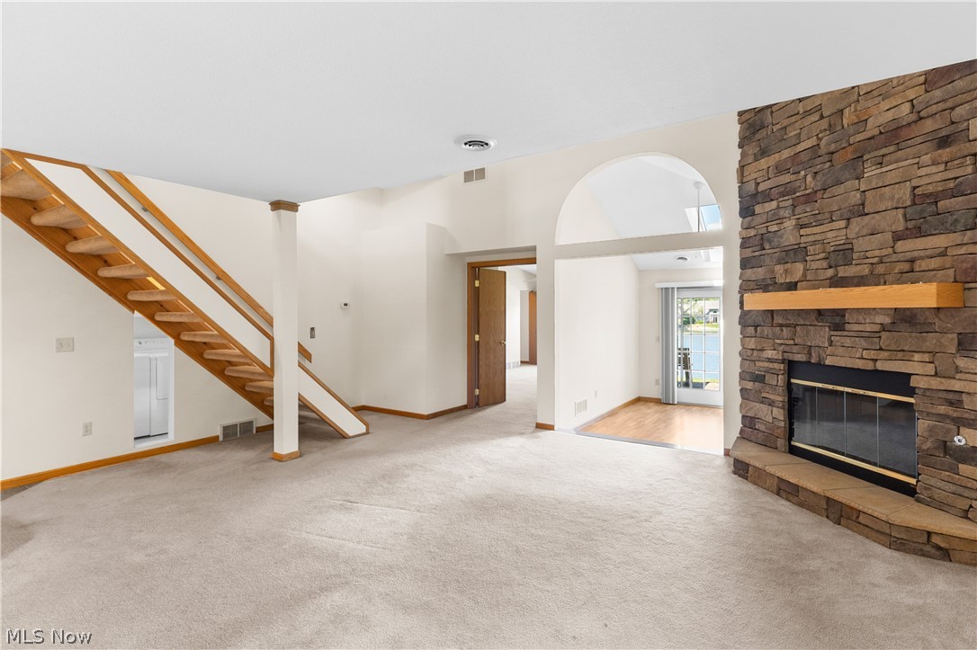 Unit Two 2/Back Bay/Arrowhead - Residential