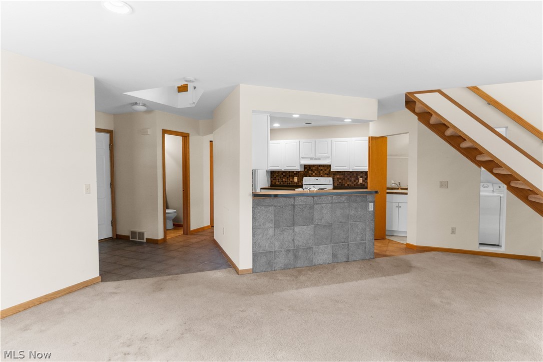 Unit Two 2/Back Bay/Arrowhead - Residential