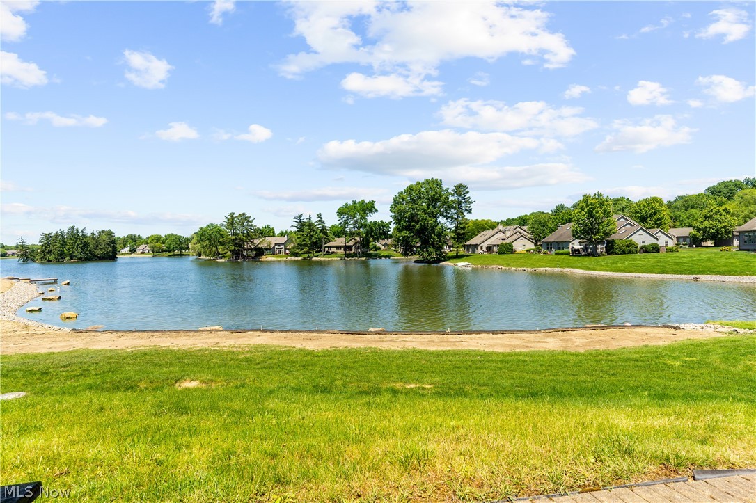 Unit Two 2/Back Bay/Arrowhead - Residential