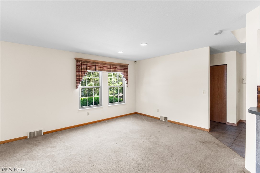 Unit Two 2/Back Bay/Arrowhead - Residential