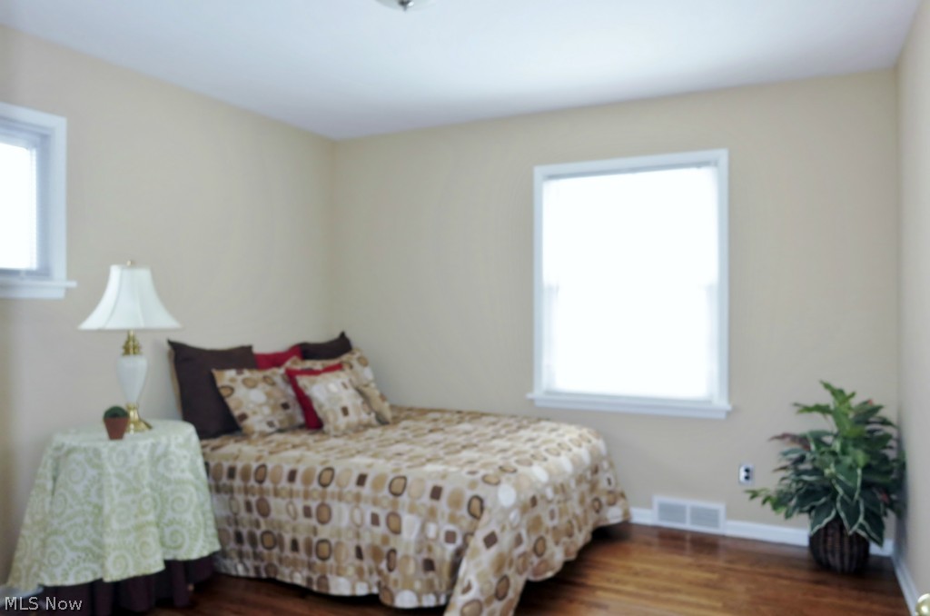 Schwartz & Zaremsky 02 - Residential