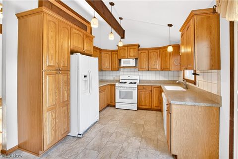 Tiny photo for 889 Pennys Drive, Brunswick, OH 44212 (MLS # 5203149)