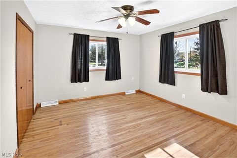 Tiny photo for 889 Pennys Drive, Brunswick, OH 44212 (MLS # 5203149)