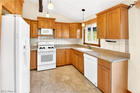 Tiny photo for 889 Pennys Drive, Brunswick, OH 44212 (MLS # 5203149)