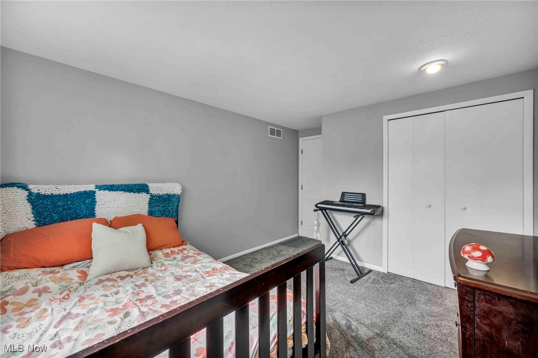 9400 Pheasant Run Place, Strongsville, Ohio image 19