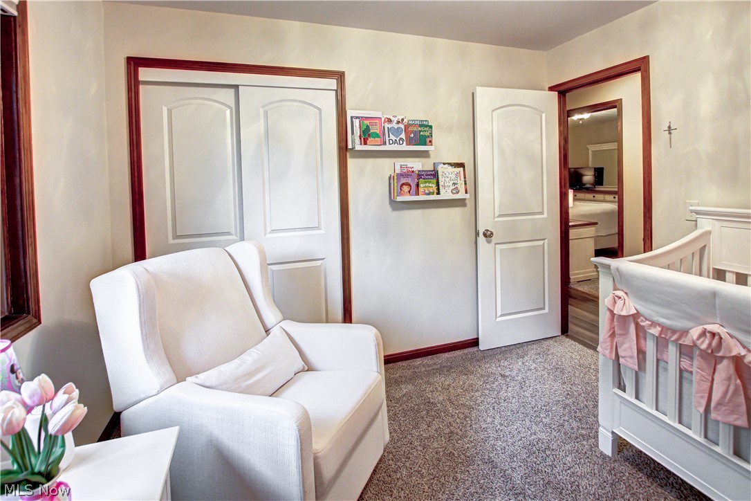 Stones Throw - Residential