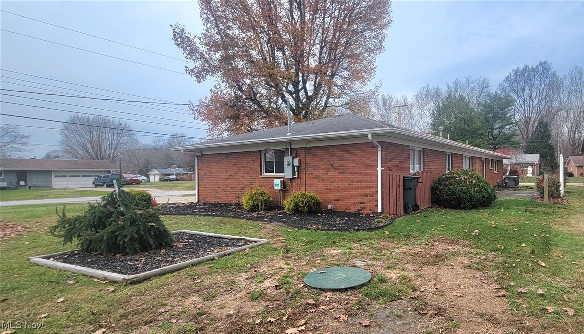 402 Keeler Drive, Marietta, Ohio image 4