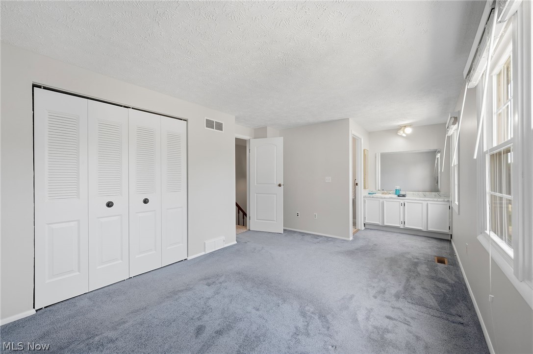 Chestnut Commons Condo - Residential