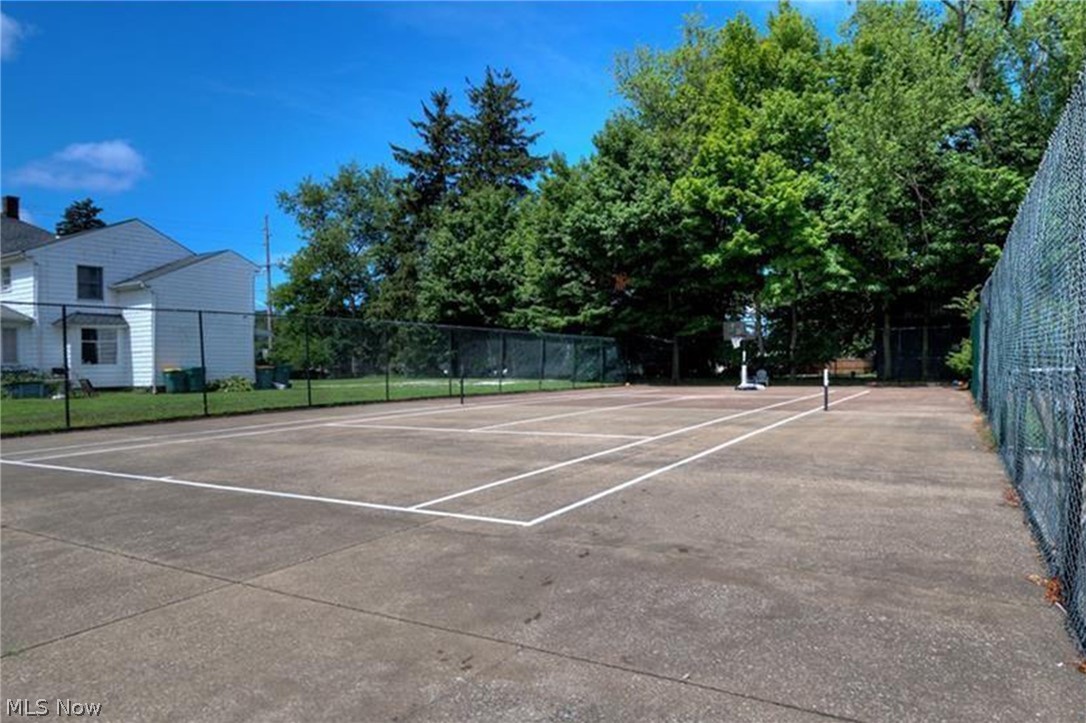 Chestnut Commons Condo - Residential