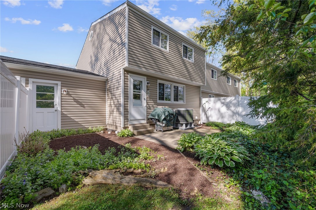 Chestnut Commons Condo - Residential