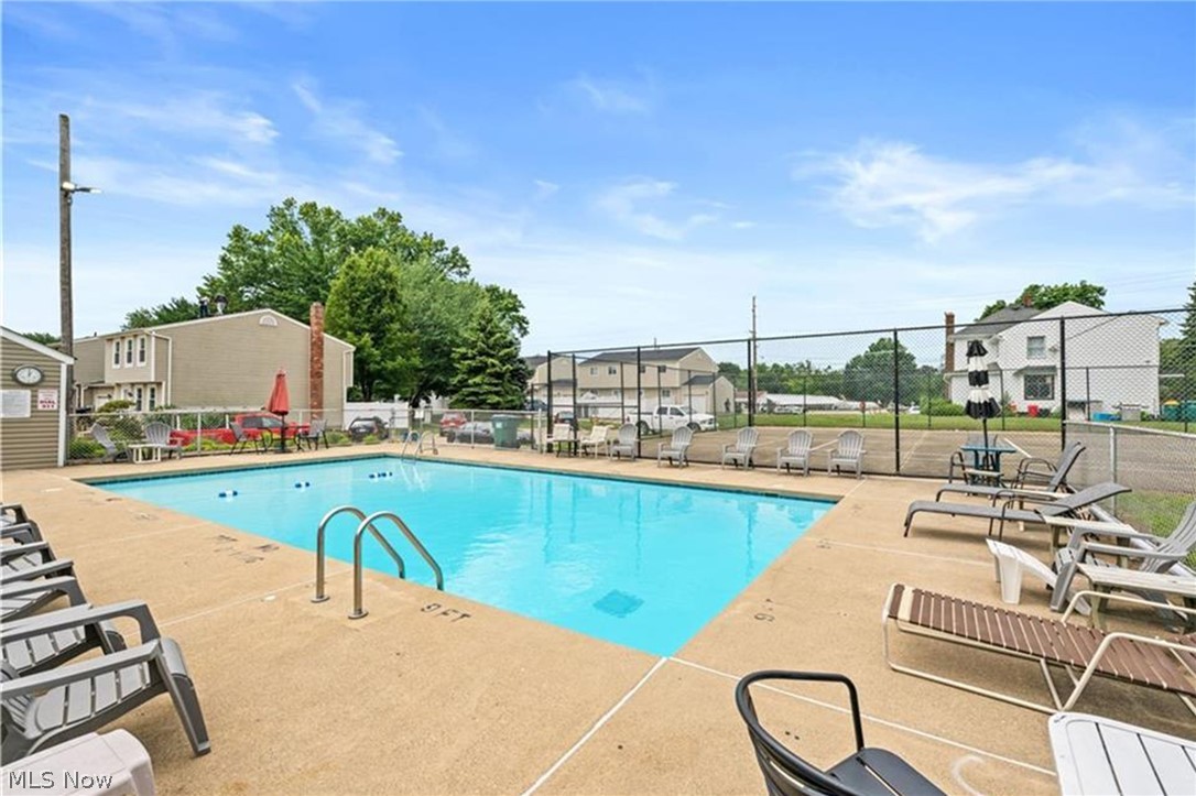 Chestnut Commons Condo - Residential