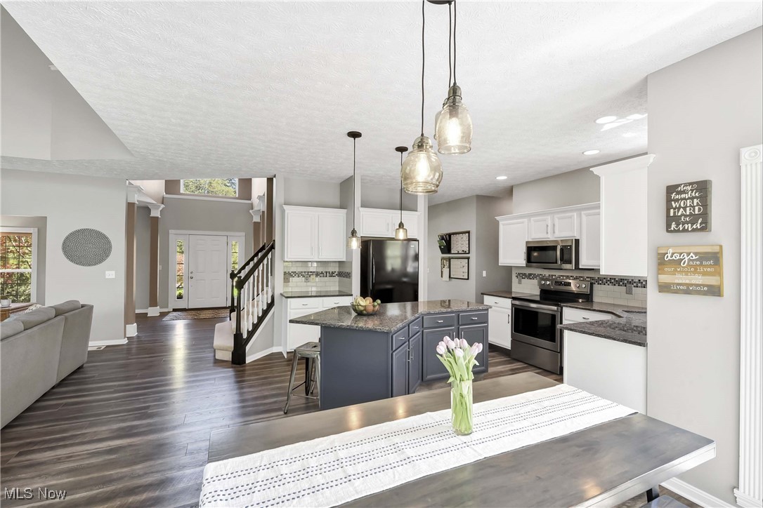 11764 Ivy Ridge Drive, North Royalton, Ohio image 14