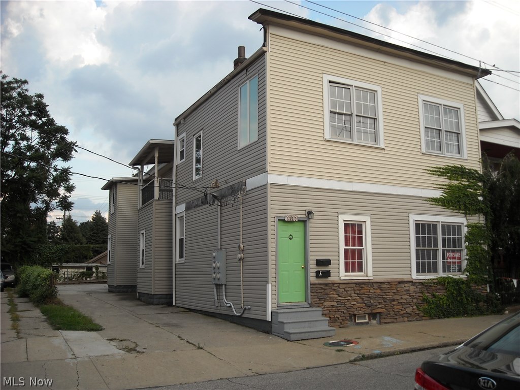 Oliver Algers Allotment - Residential Income