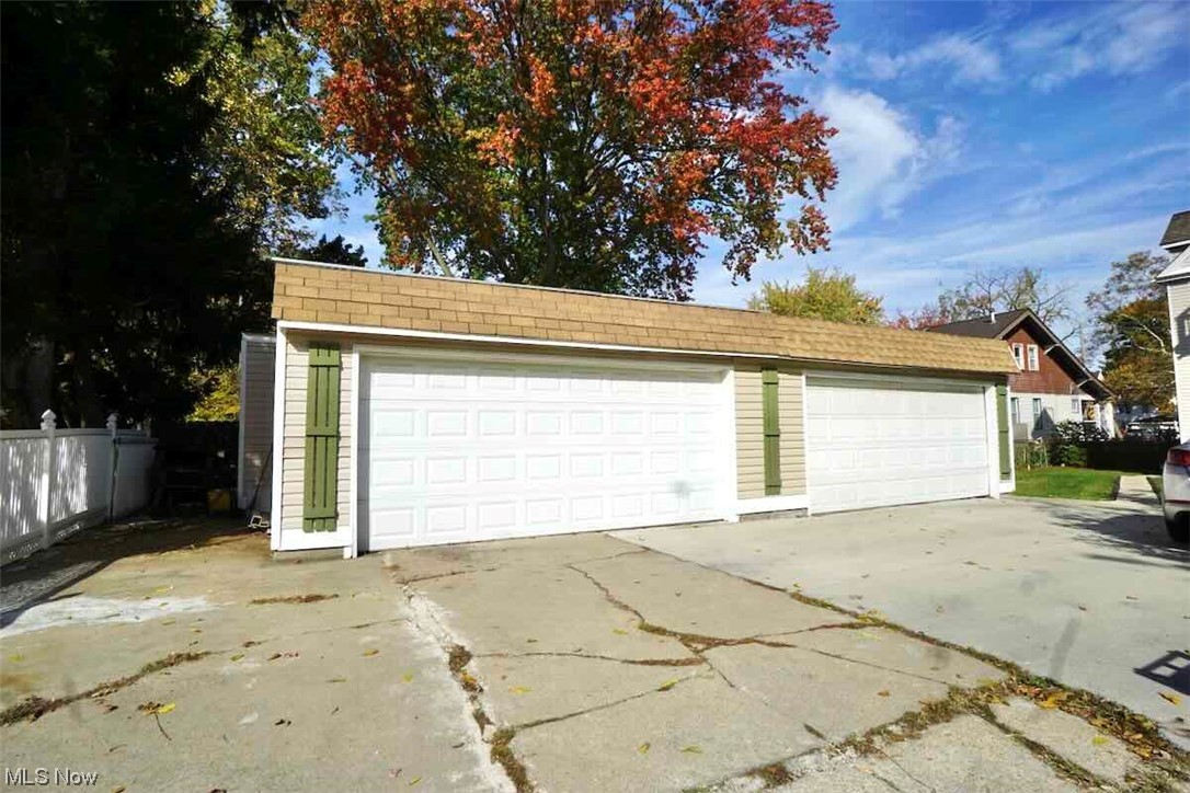 Samantha Days - Residential Income