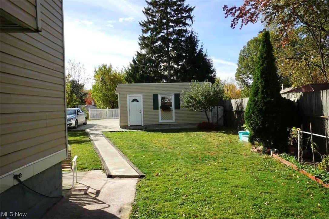 Samantha Days - Residential Income