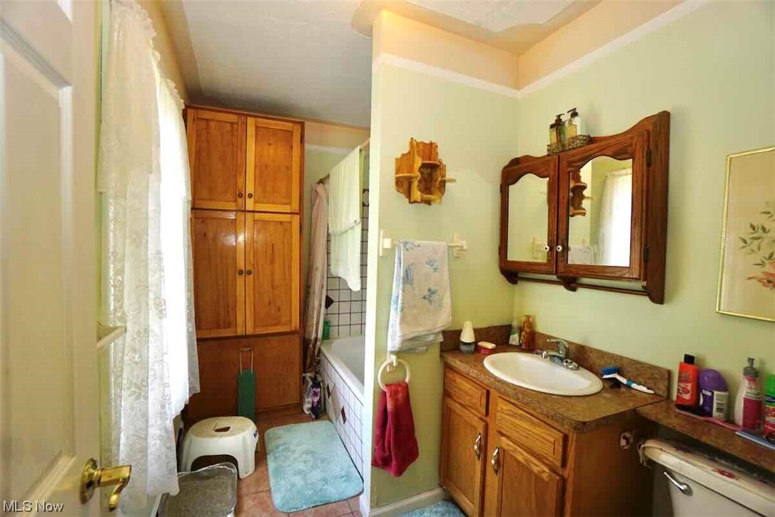 Samantha Days - Residential Income