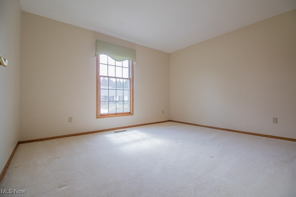 9545 Lismore Lane, Mentor, Ohio image 10