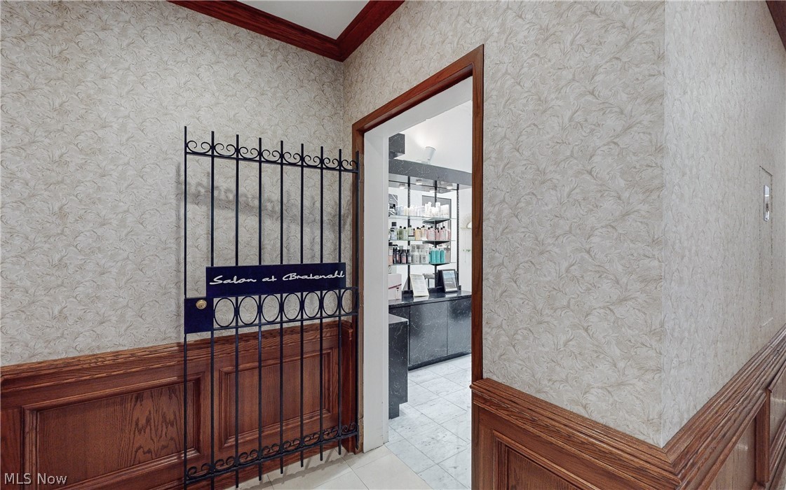 Bratenahl Place - Residential