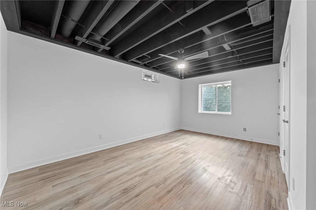 Cleveland, Ohio 44106, United States, 4 Bedrooms Bedrooms, ,4 BathroomsBathrooms,Residential,Active,96543